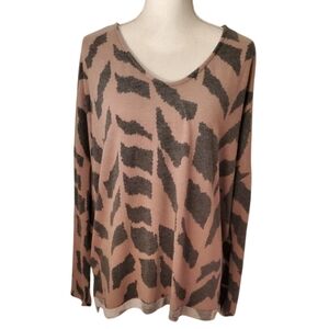 Lovely J Zebra Abstract Print Gray And Mauve Long Sleeve V-neck Knit Top Size M